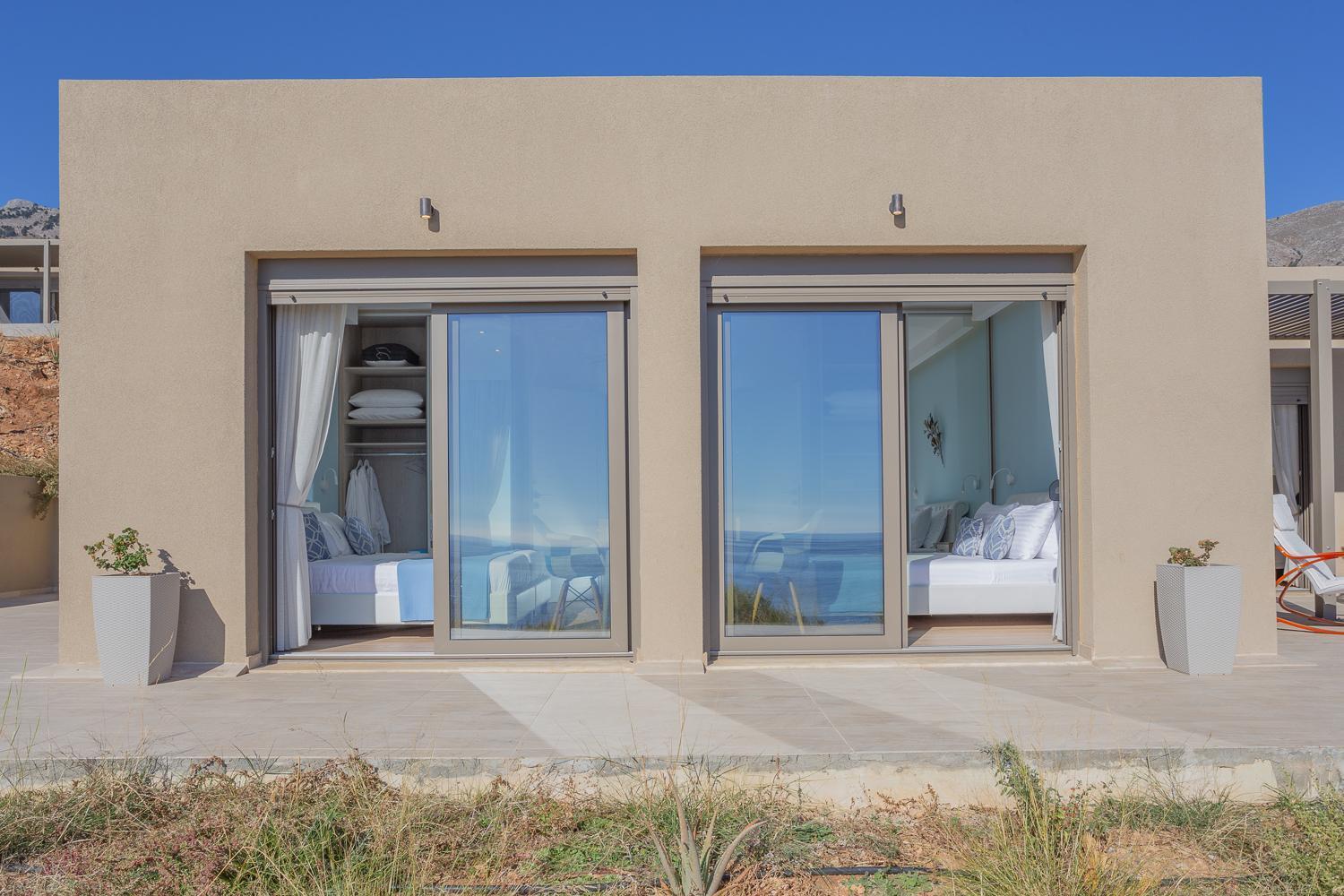 Olive And Aloe Villas Nomikianá Eksteriør bilde